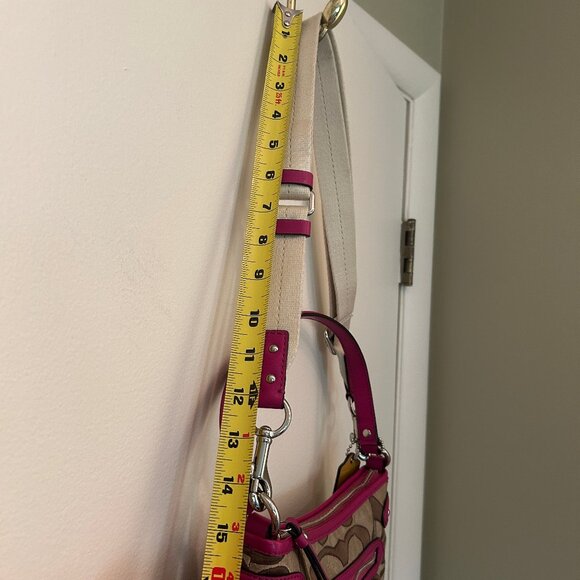 Coach Daisy Outline Signature Crossbody Bag, classic logo w/ pink leather trim - Picture 11 of 15